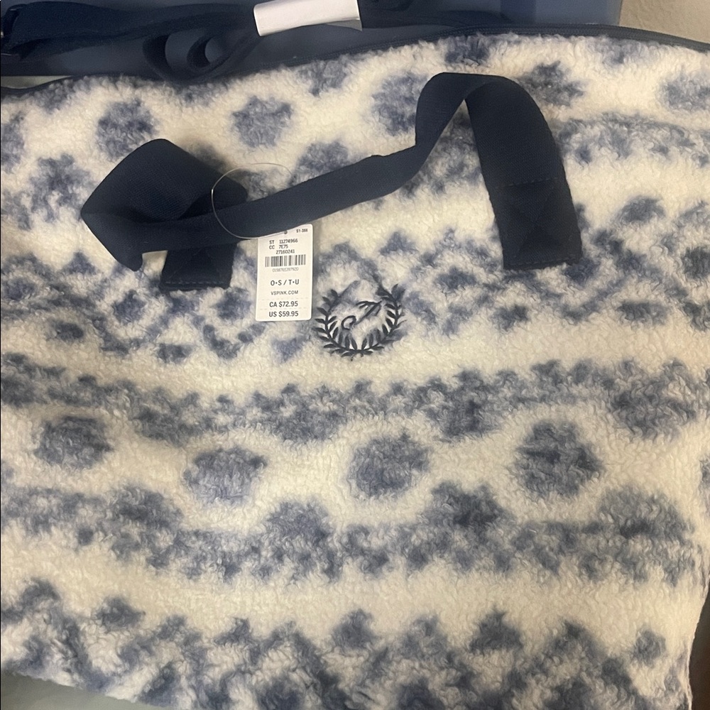PINK Victoria's Secret Sherpa Aztec Tote Bag NWT Cozy Fleece Weekender